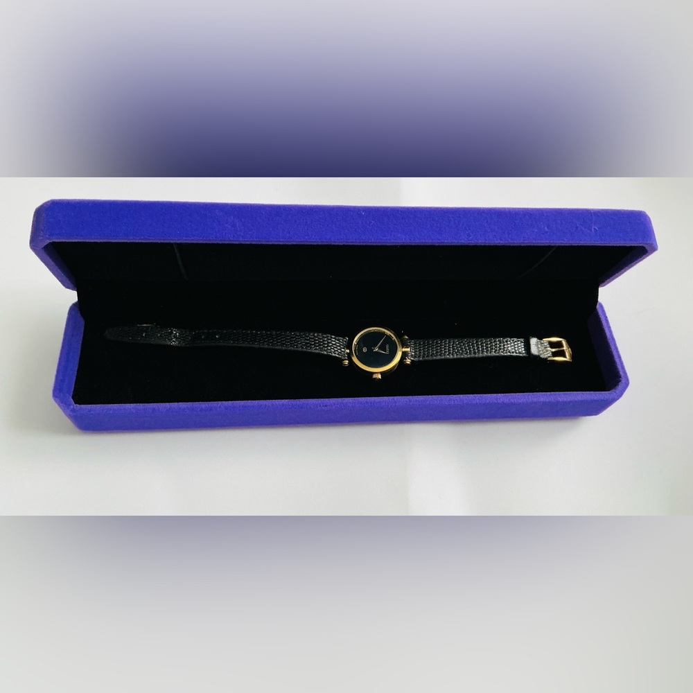 Ladies GUCCI lovely DRESS watch💖💖 - Picture 15 of 15